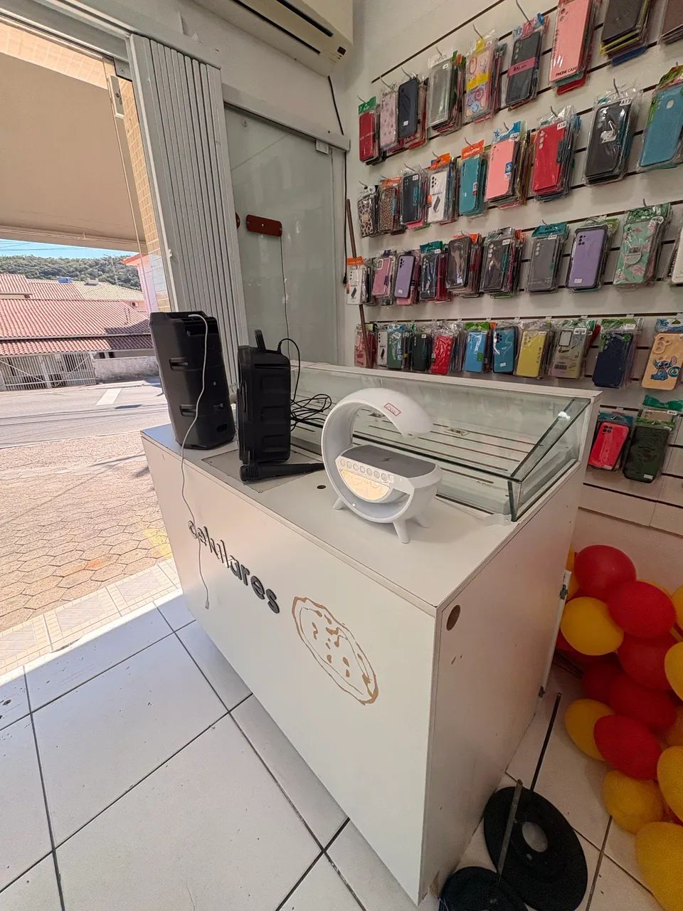 VENDO BALCÃO 