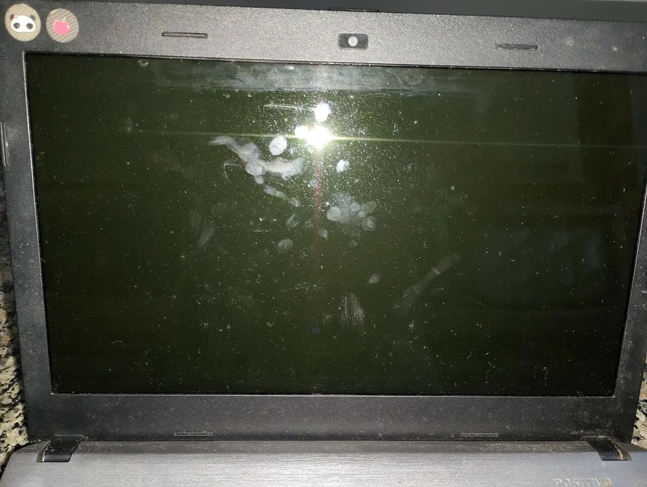 Notebook da positivo sem carregador tela nova mais funciona  - Foto 3