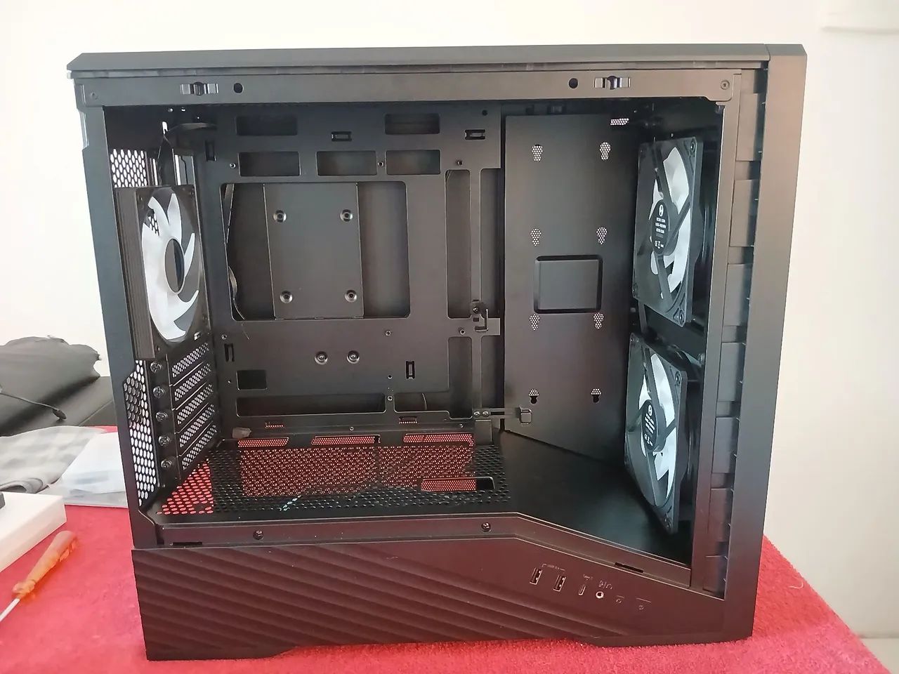 Gabinete Lian Li Vector V150 INF Novo - Foto 5