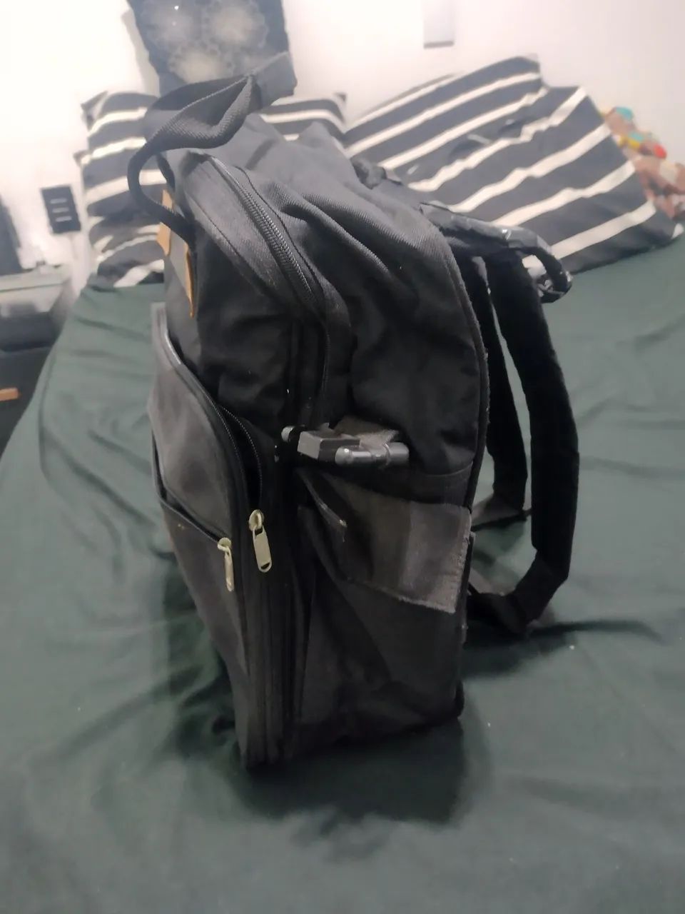 Mochila grande preta  - Foto 4