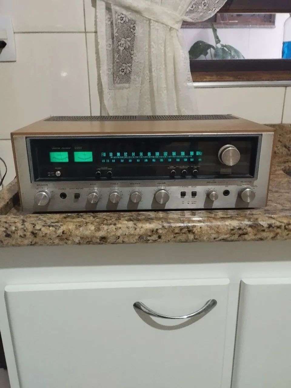 Receiver Sansui modelo 6060