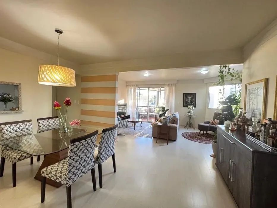 Amplo apartamento no Centro - Foto 2