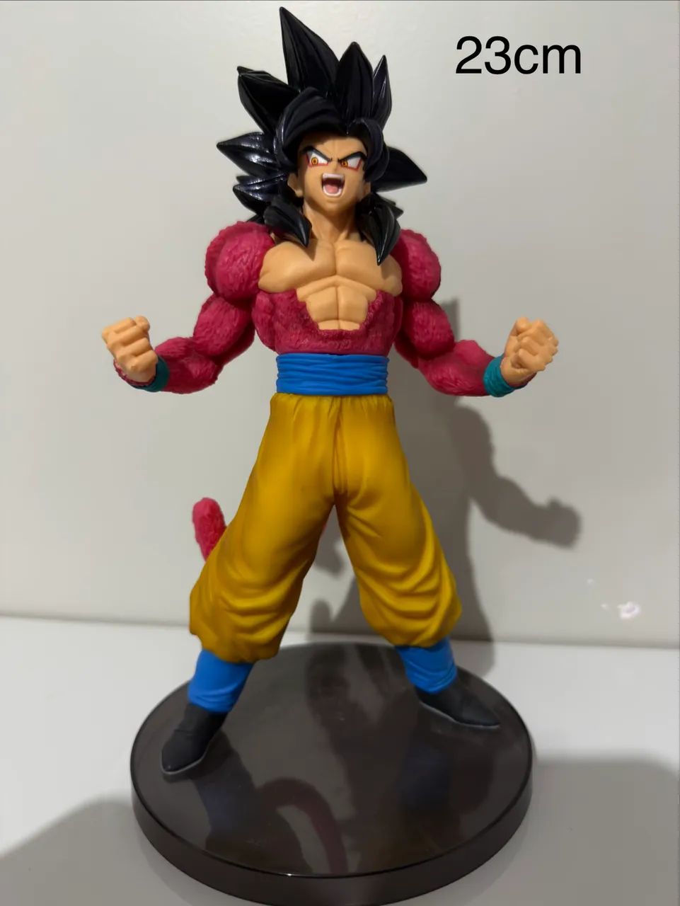 Action figure dragon ball