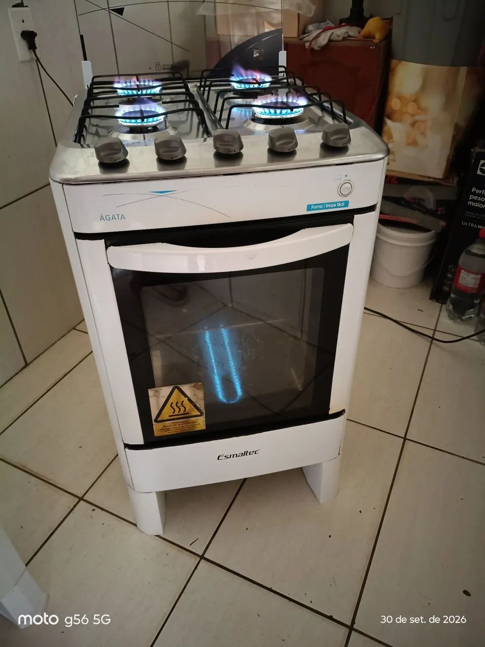Fogão com acendedor automático (Funcionando)