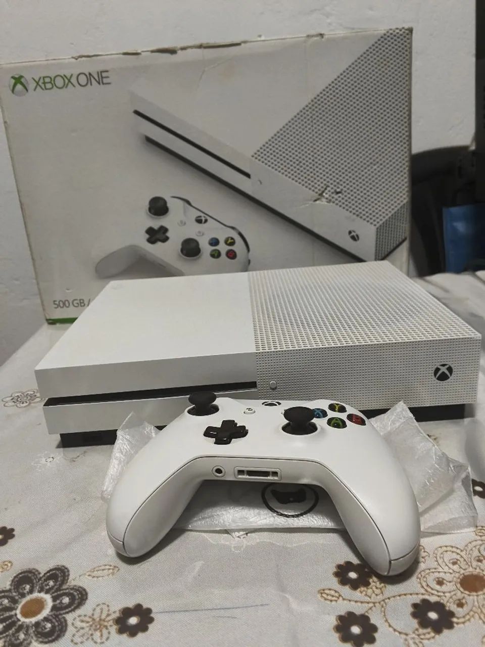 Xbox One S