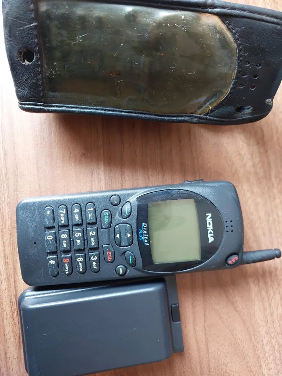 Antigo Celular Nokia 2160, com capa de couro!  - Foto 3
