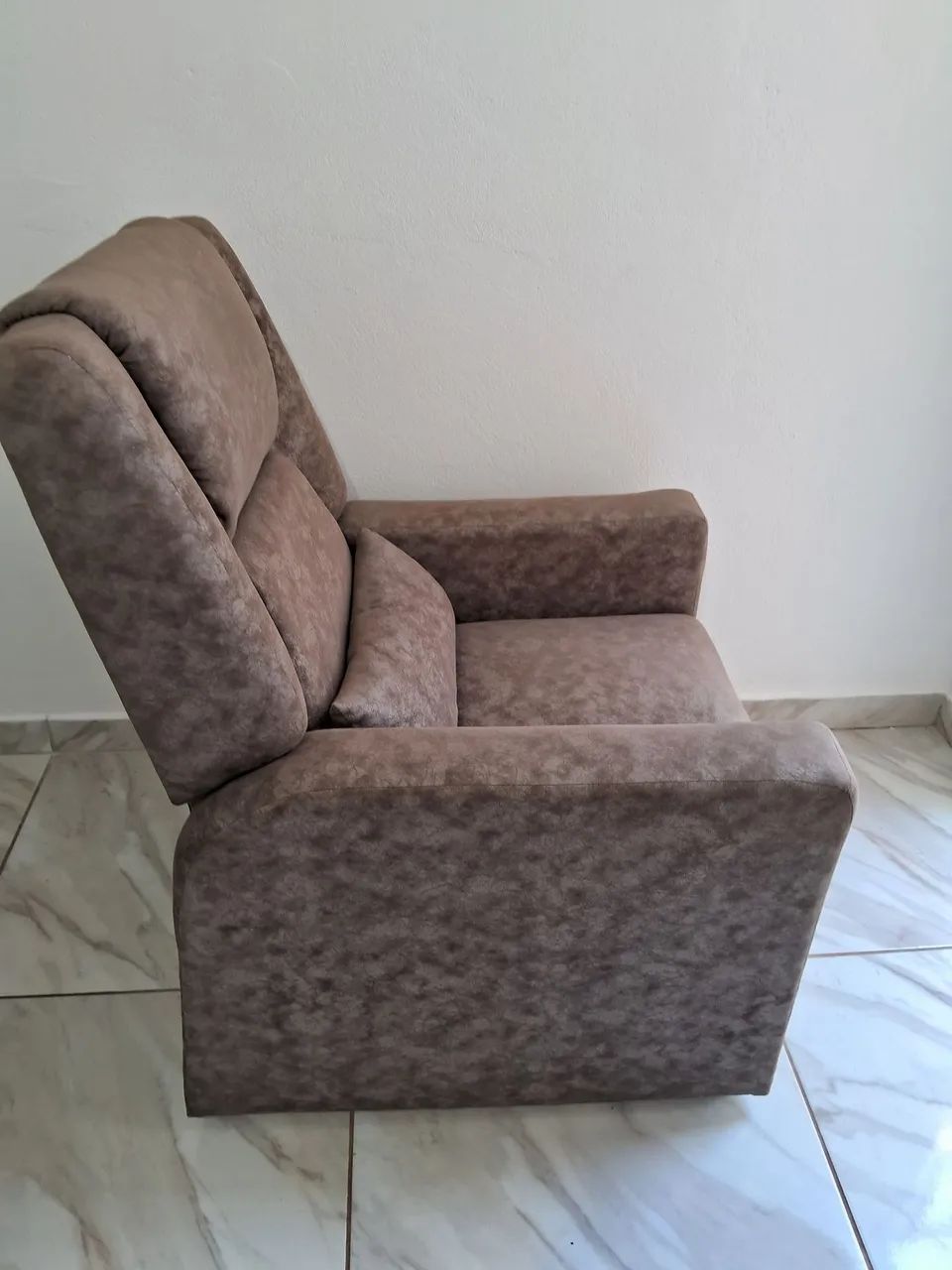 Poltrona reclinável  - Foto 2