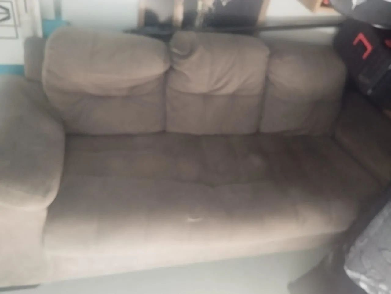 Sofá 3 lugares 