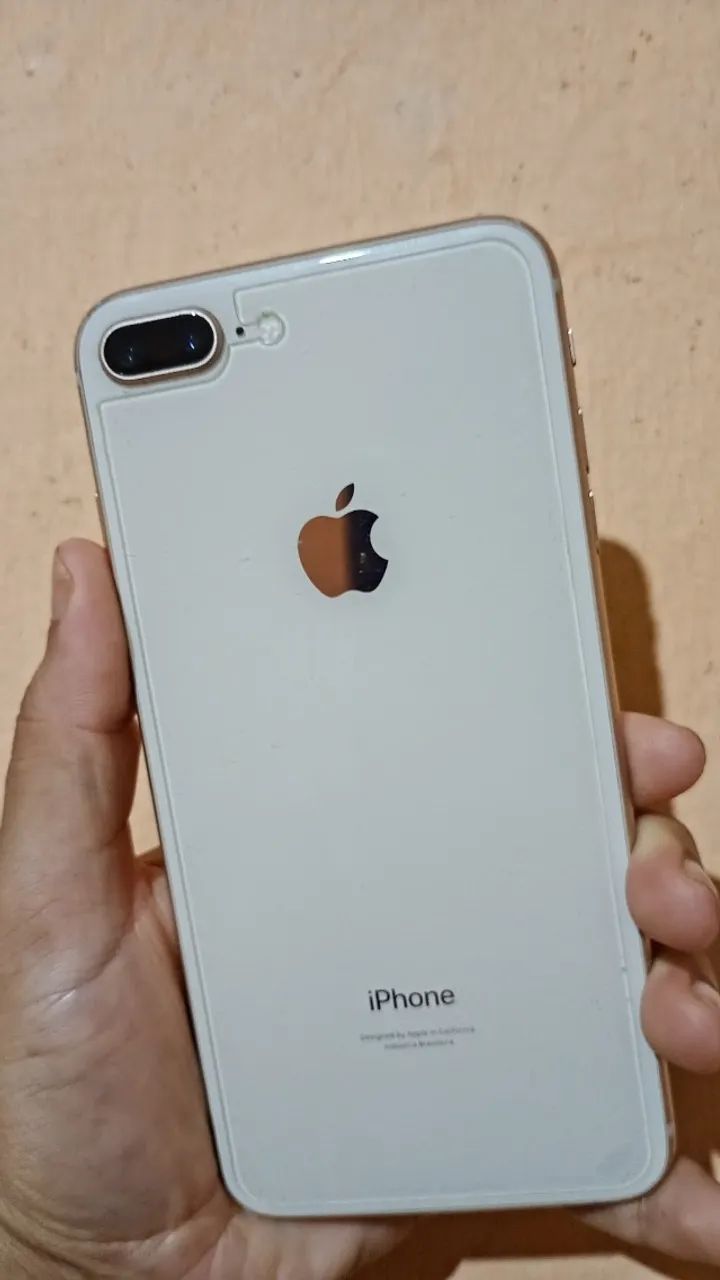 iPhone 8 plus 
