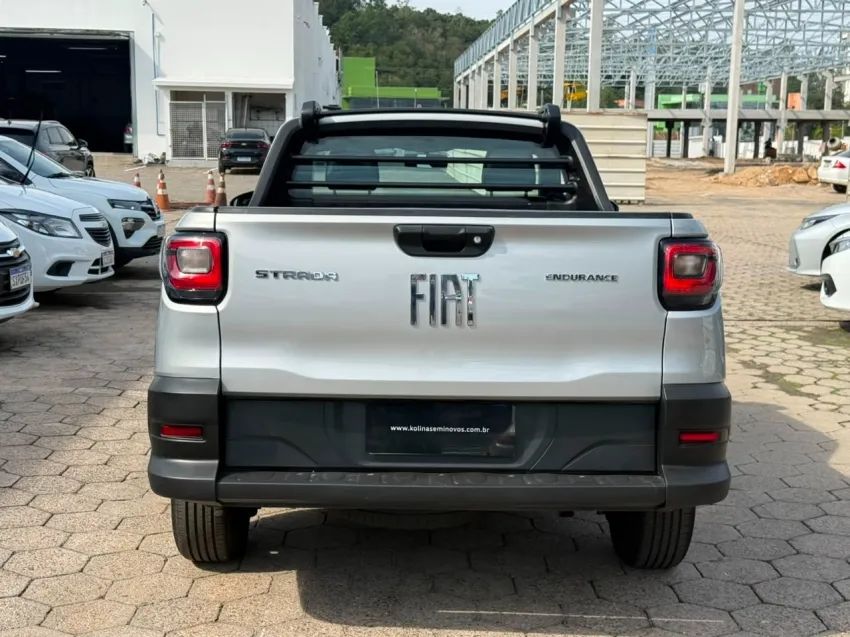 Fiat Strada Endurance 1.4 Flex 8V C 2022 - Foto 5