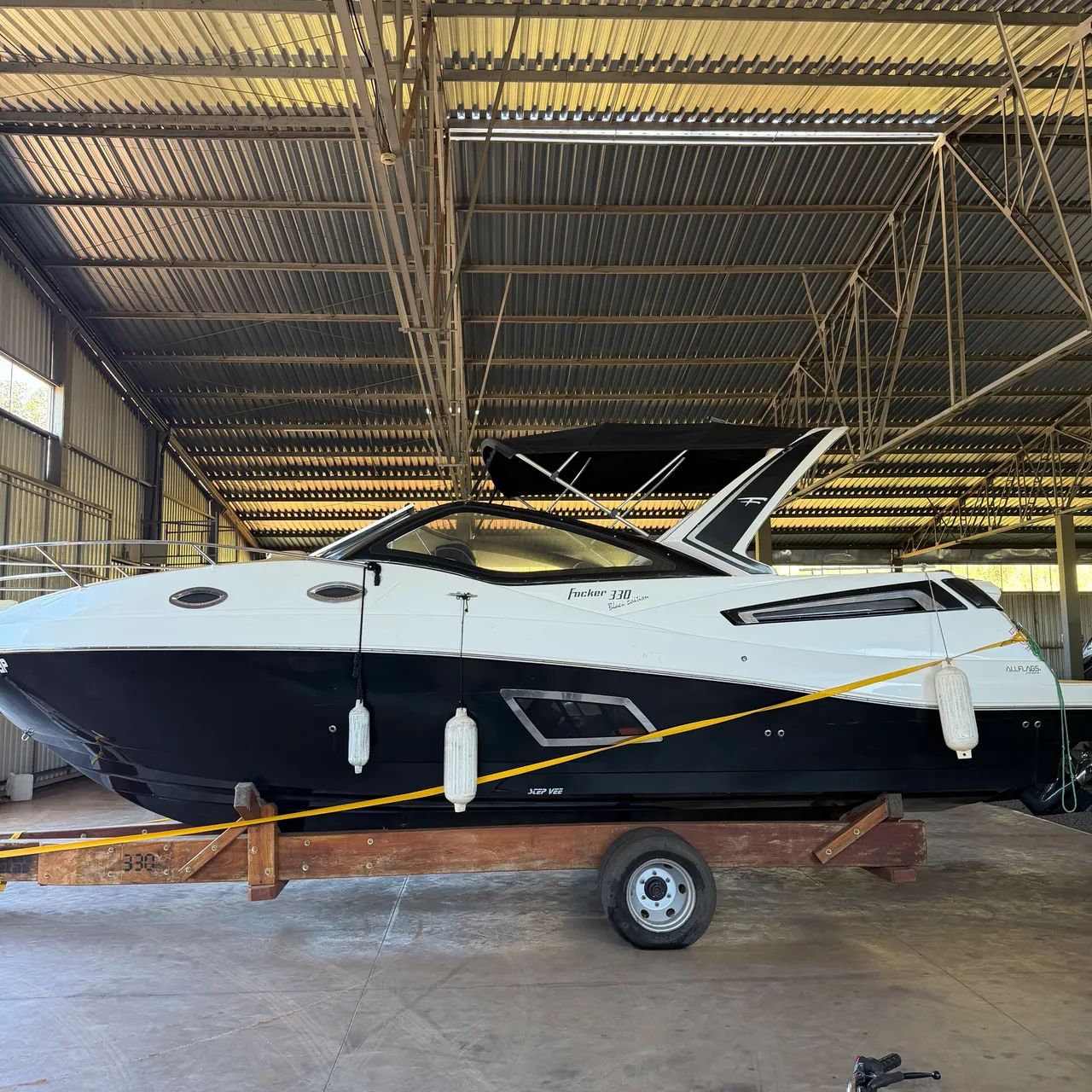 Focker 330 GT Black Edition  - Foto 5