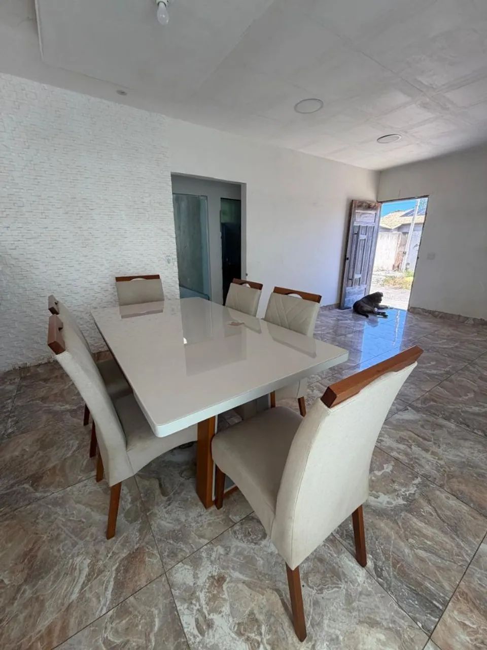 Mesa de jantar retangular 
