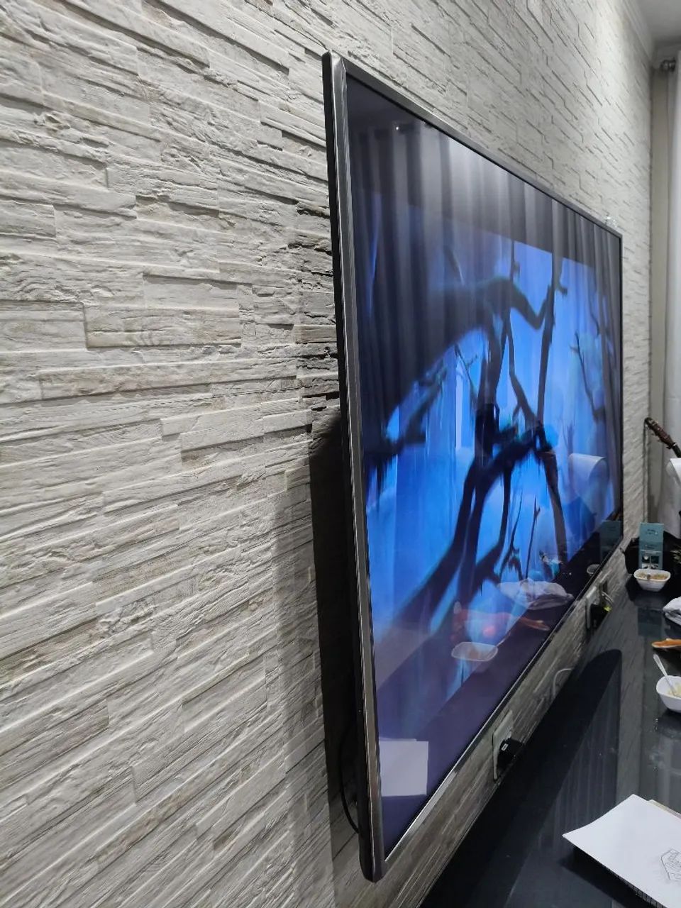 TV LG 75" modelo 75UM7510PS8 - Foto 2