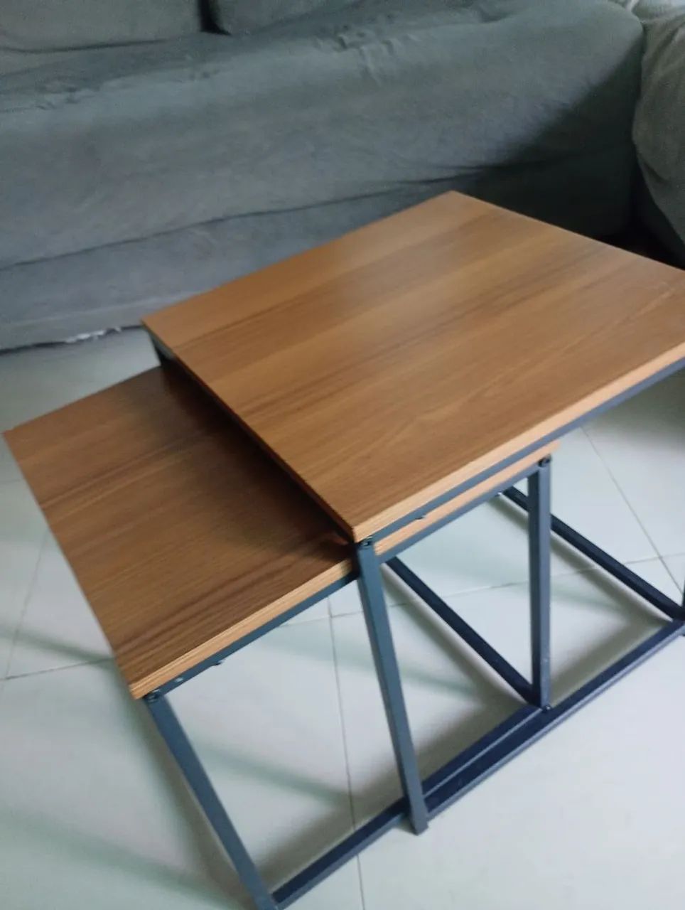 Mesa de centro  industrial 2 em 1 lindíssima , só.130 - Foto 3