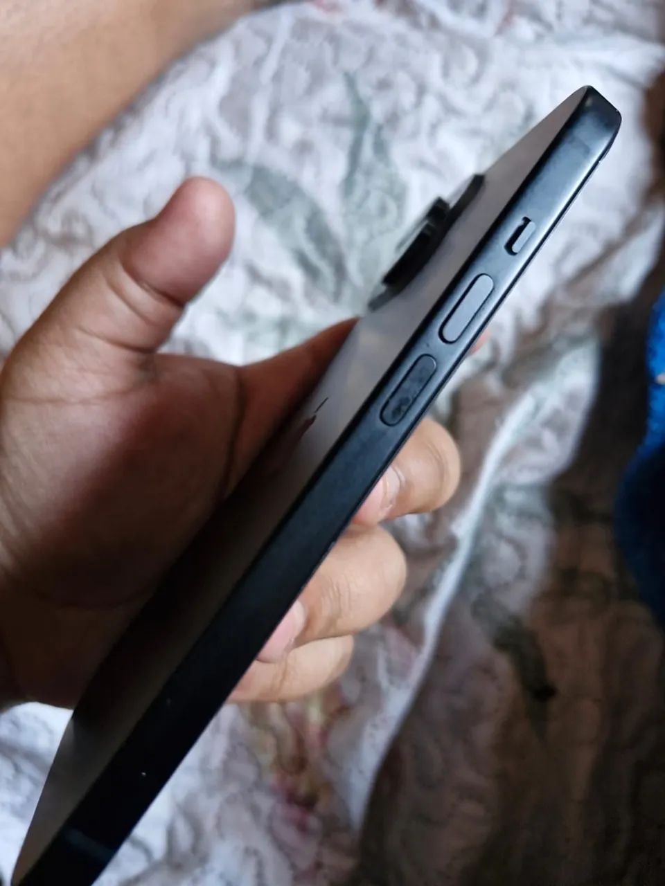 Troco ou vendo iphone 15 - Foto 5