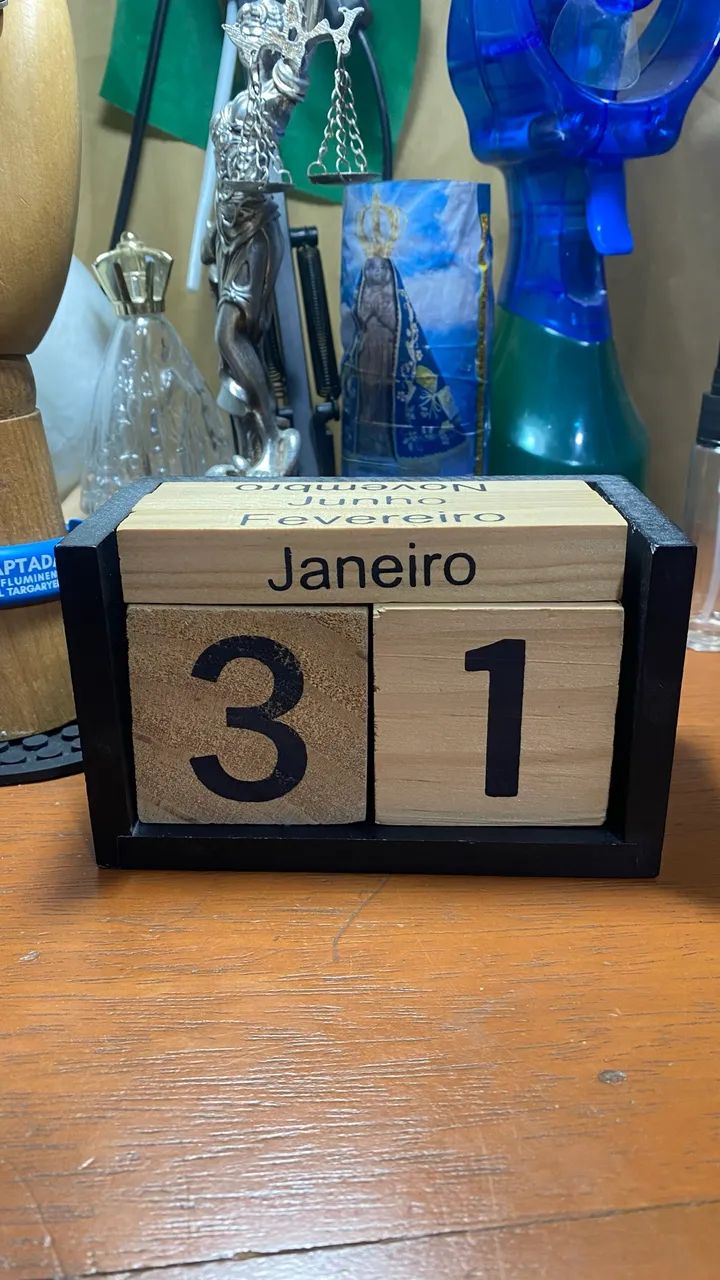 Calendário de Mesa Decorativo - Foto 2
