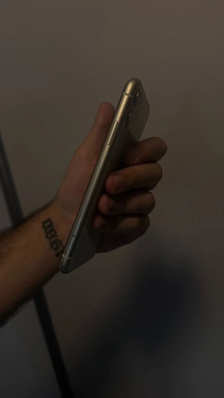 Iphone 11 - 128GB - Foto 3