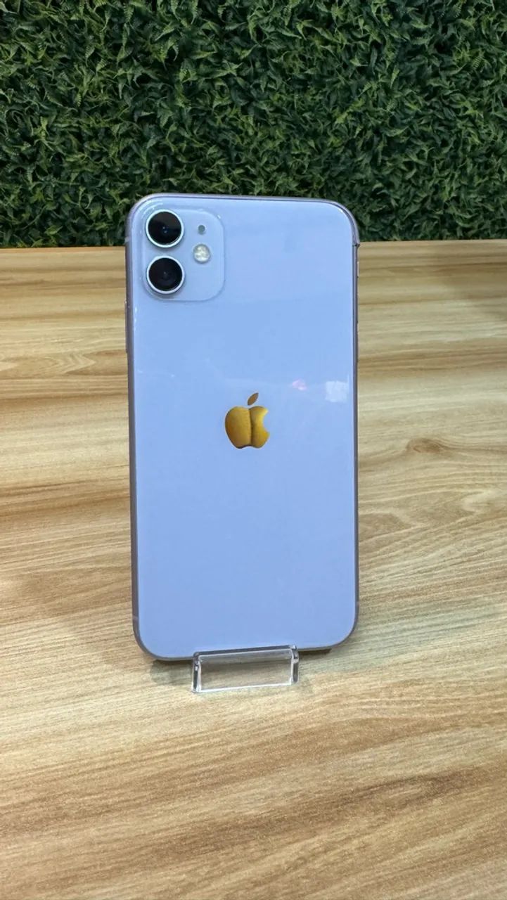 iPhone 11 64GB Lilás - FACE ID OK - Celulares e Smartphones