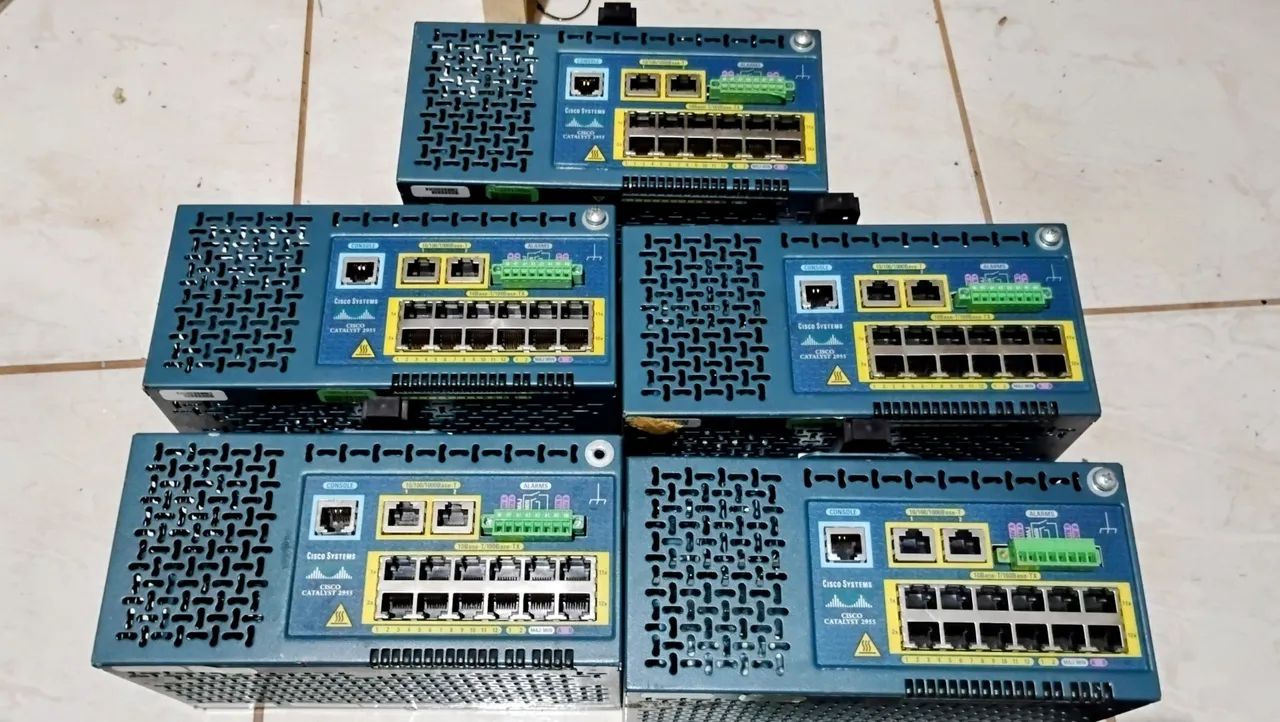 Lote com 5 unidades do Switch Industrial Cisco Catalyst 2955