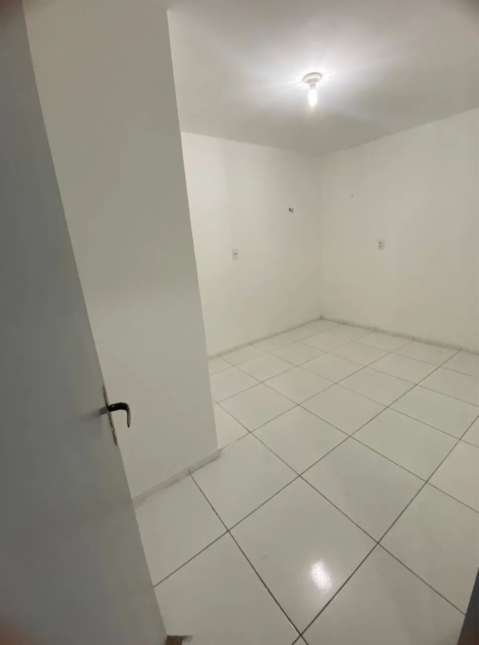 Belissimos apartamentos 2 QTOS e Banho - Foto 4
