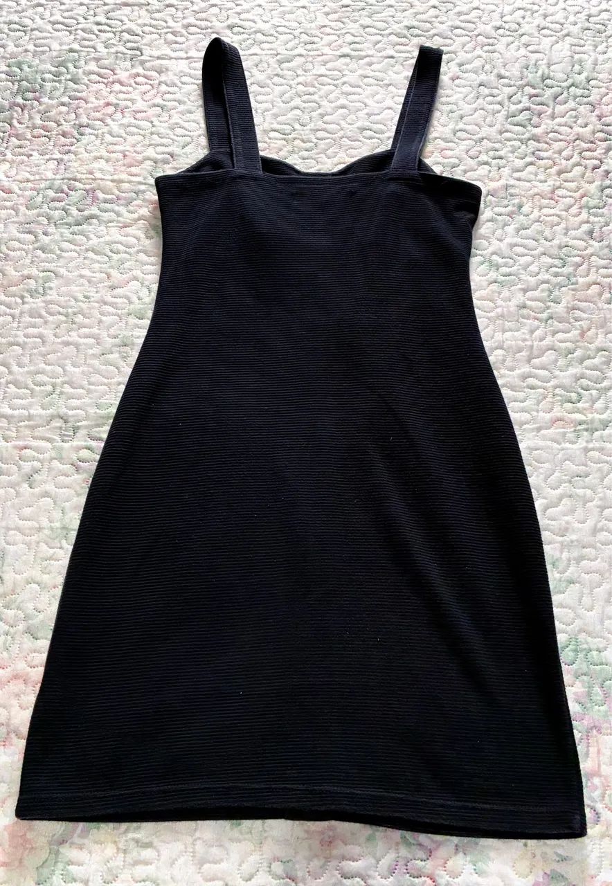 Vestido com detalhe de botões - Foto 2