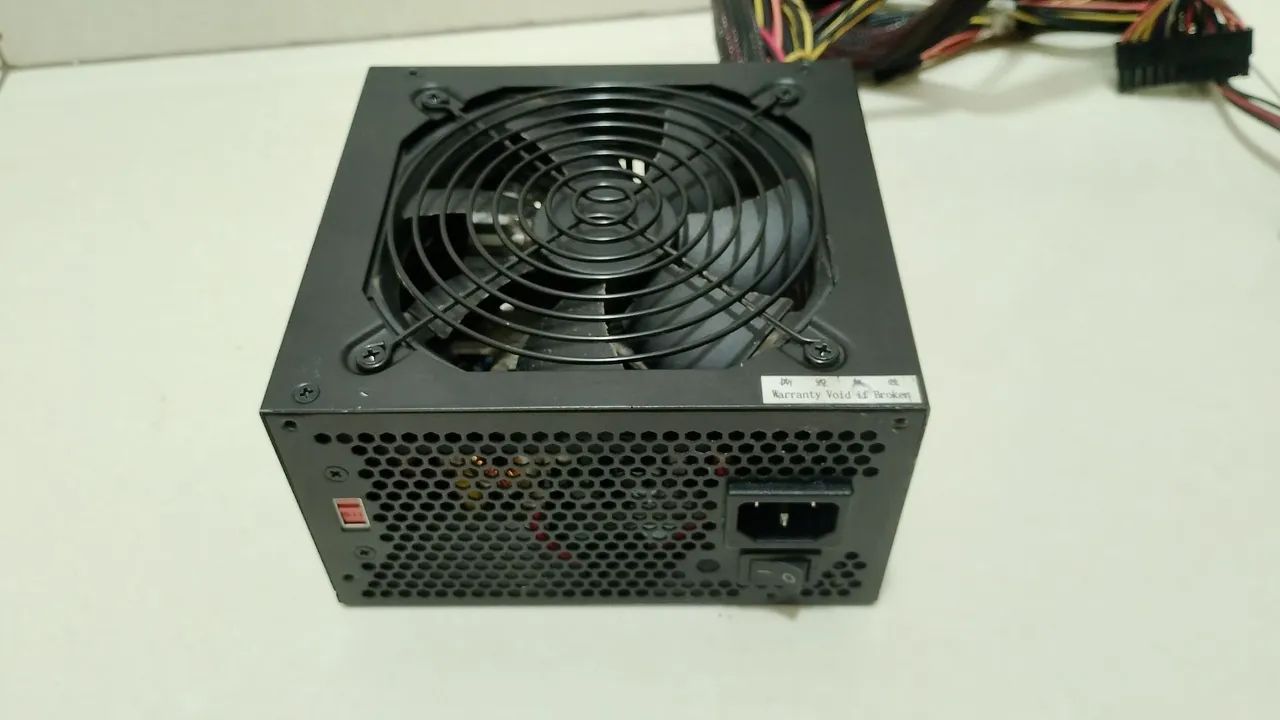 Fonte PC Gamer Seventeam 550w