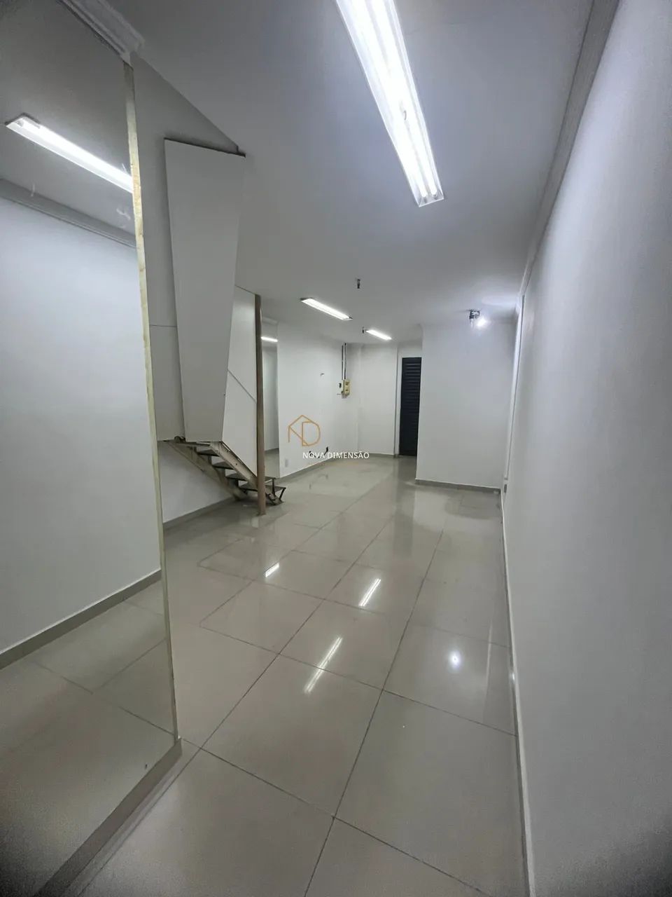 Loja Ed Metropolitan Office - Centro 90m² - Foto 4