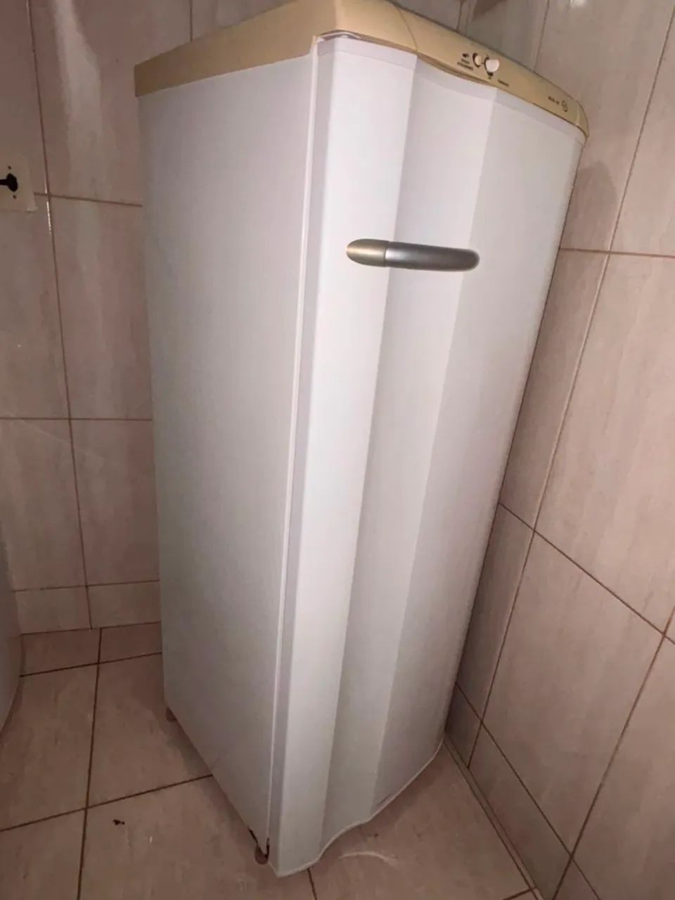 Geladeira 220w - Foto 2