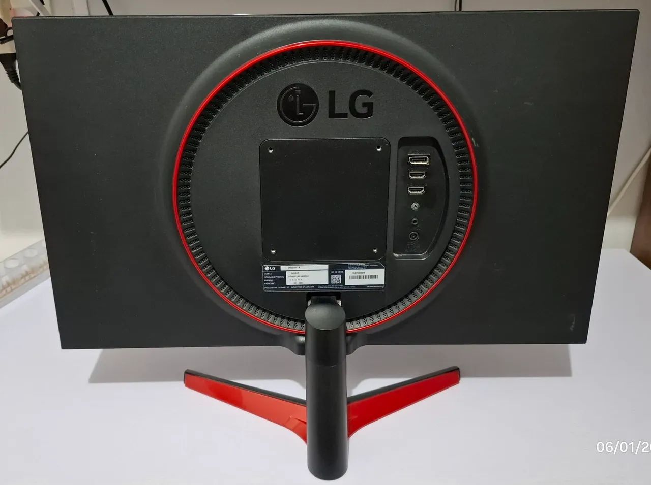 Monitor gamer LG ultragear 24GL600F - Foto 2