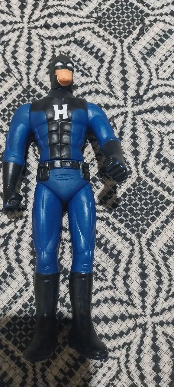 Boneco de plástico. tipo batman