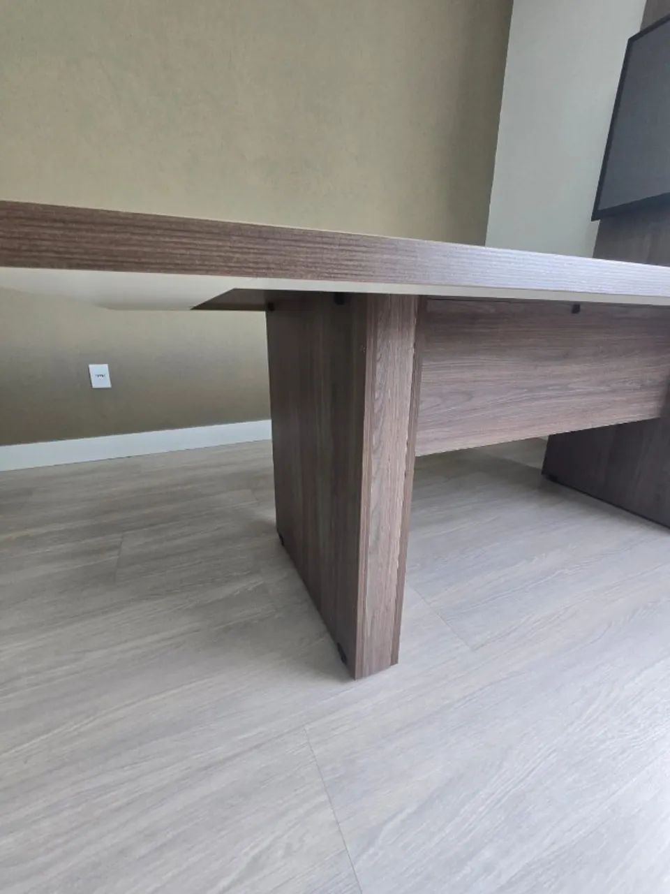 Mesa de Reunião  - Foto 3