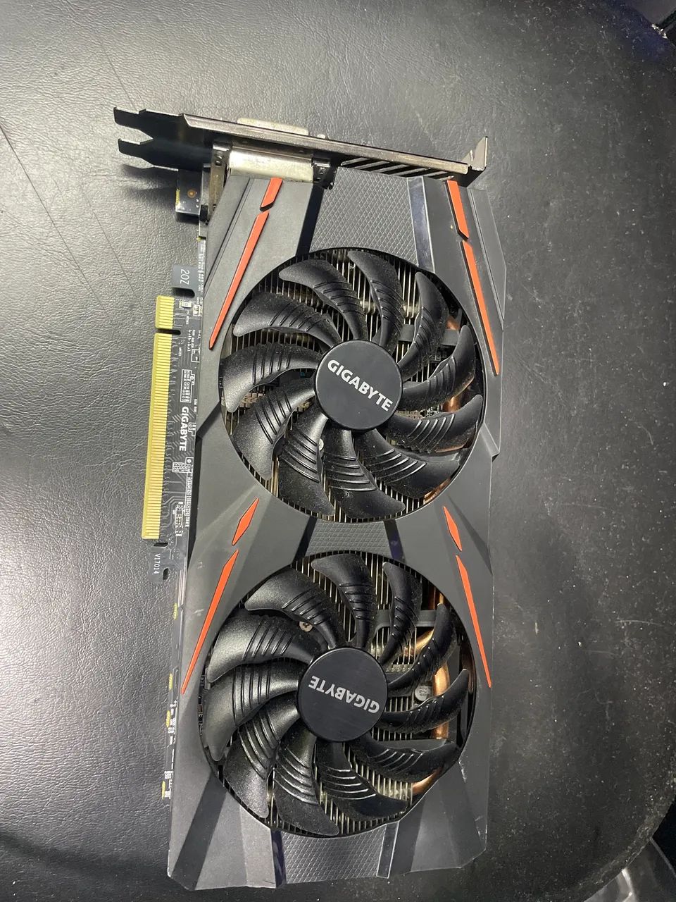 Placa de vídeo Rx 570