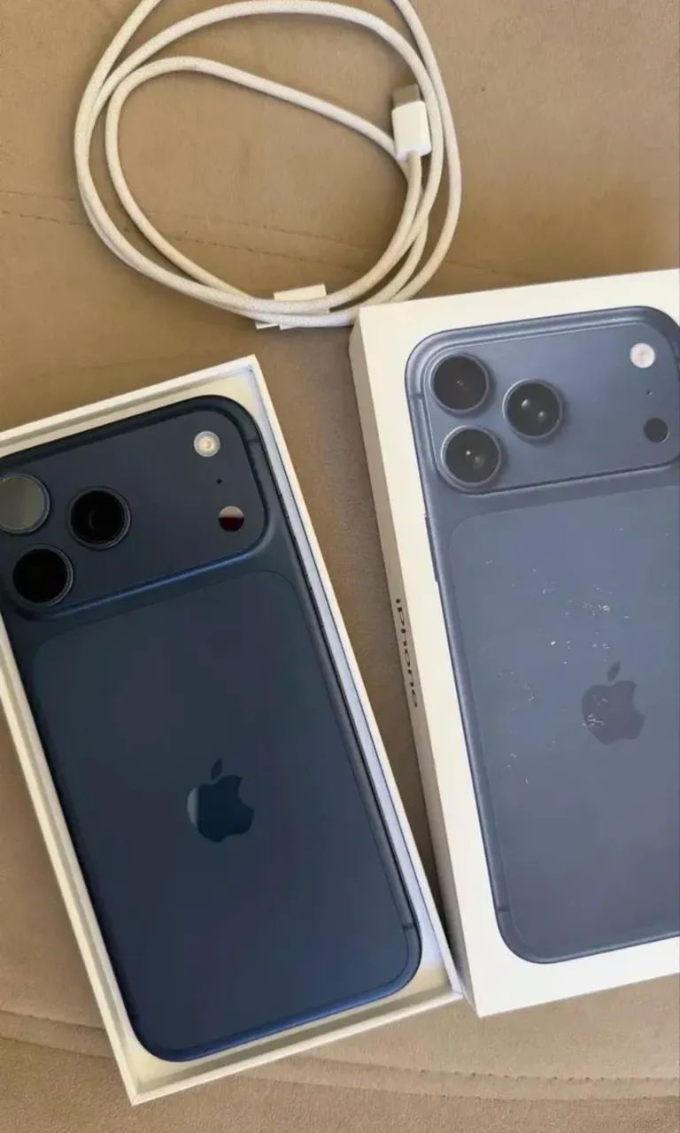 iPhone 17 Pro Max | 256GB - Deep Blue - Celulares e Smartphones