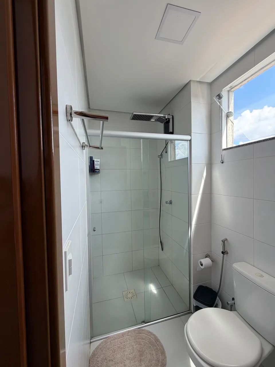 Aluga-se Apartamento Mobiliado - Condomínio La Reserve - Foto 4