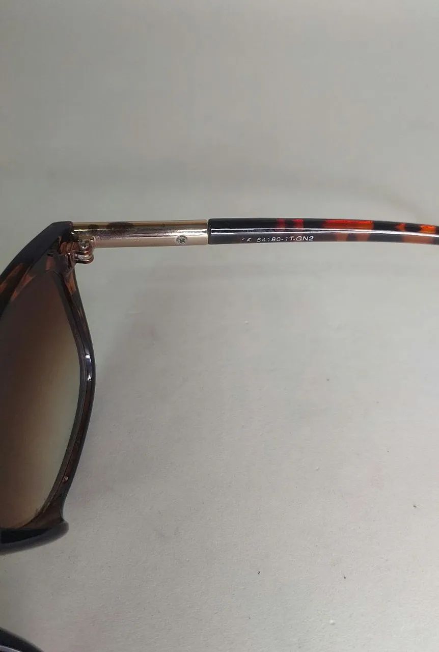 Óculos Escuros Feminino Cat-Eye Tortoise - Foto 3