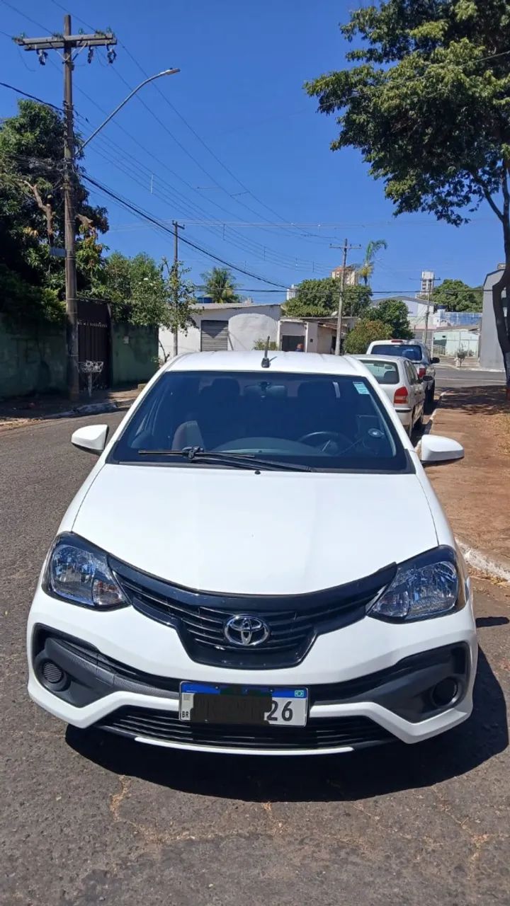 Toyota Etios ETIOS X Sedan 1.5 Flex 16V 4p Mec. 2019