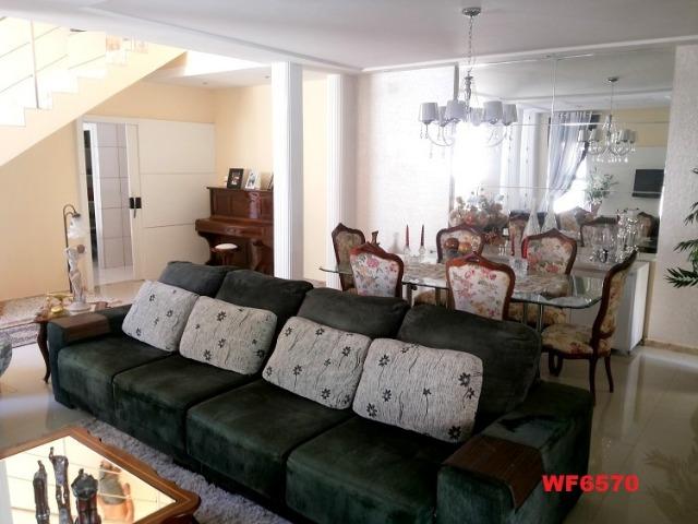 Casa duplex na Sapiranga, 4 suítes, projetada, piscina e deck individual, rua privativa - Foto 3