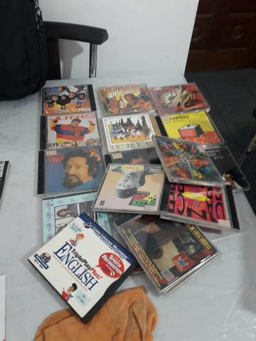 Lote com 400 CDs originais
