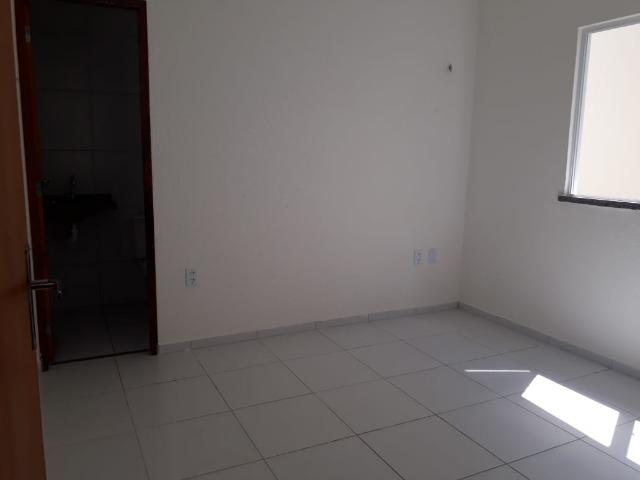 Linda casa com documentação grátis 2 quartos e 2 banheiros em fortaleza - Foto 10