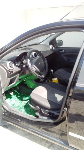 Ford Fiesta Class Sedan 1.6 8v 2° dono - Foto 6