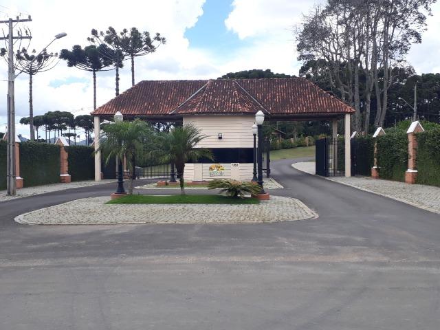 Terrenos em Piraquara Condomínio Fechado ( Alto Padrão) 1.023 m2- ent. R$10.000,00