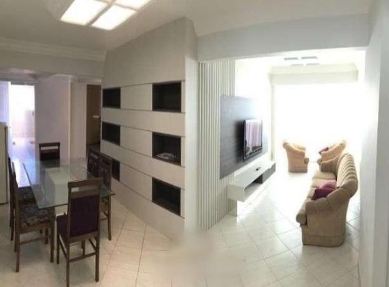 Excelente apto de 3 quartos, todo mobiliado, na Av. Atlântica em Balneário Camboriú - Foto 5