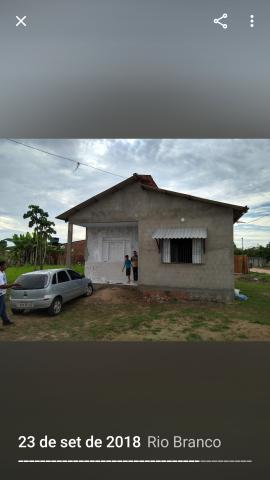 Vendo uma casa na vila Acre
