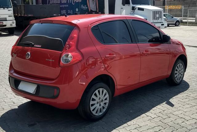 Fiat Palio 1.0 attractive ano 2017 - Foto 4