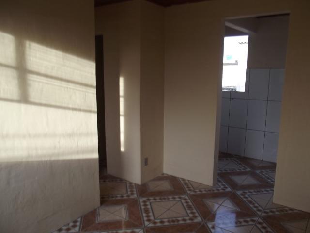Apartamento dois dormitórios c/sacada grande, Fragata/Guabiroba