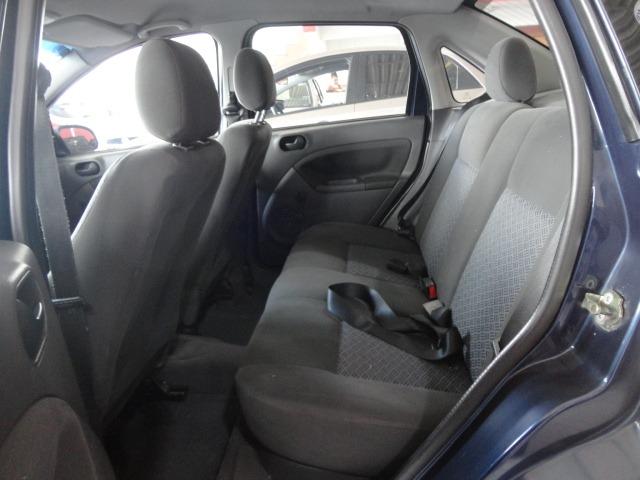 Ford Fiesta Sed. 1.6 Flex - Foto 11