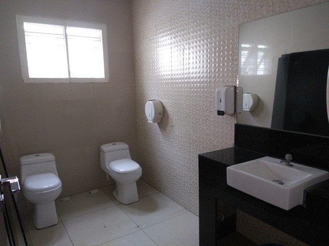 Imóvel Comercial - a 50 m. da Caixa Econômica Federal - Foto 8