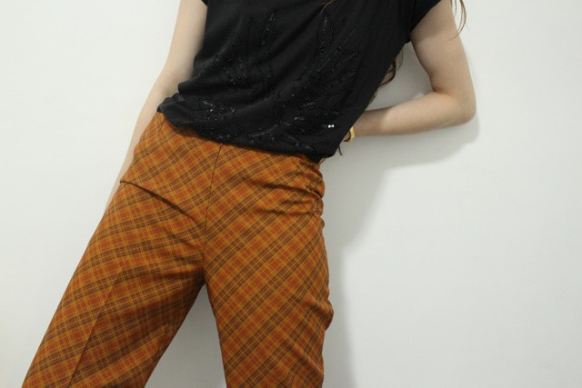 calça xadrez vintage