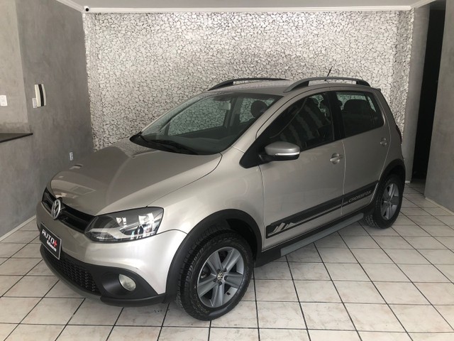 CROSSFOX 1.6 IMPECÁVEL COMPLETO COM 38.000 KM ANO 2012