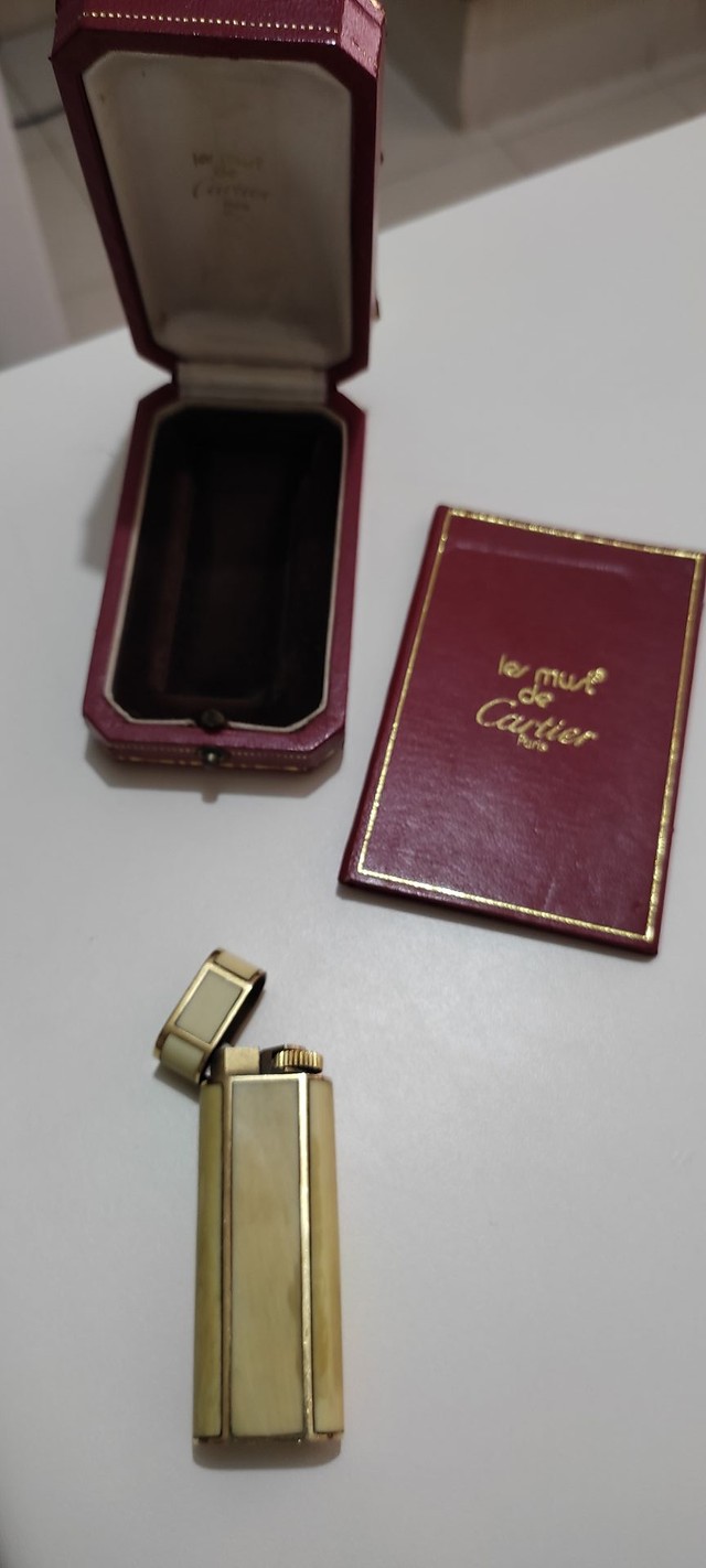 Isqueiro Cartier em marfin e ouro - Foto 3